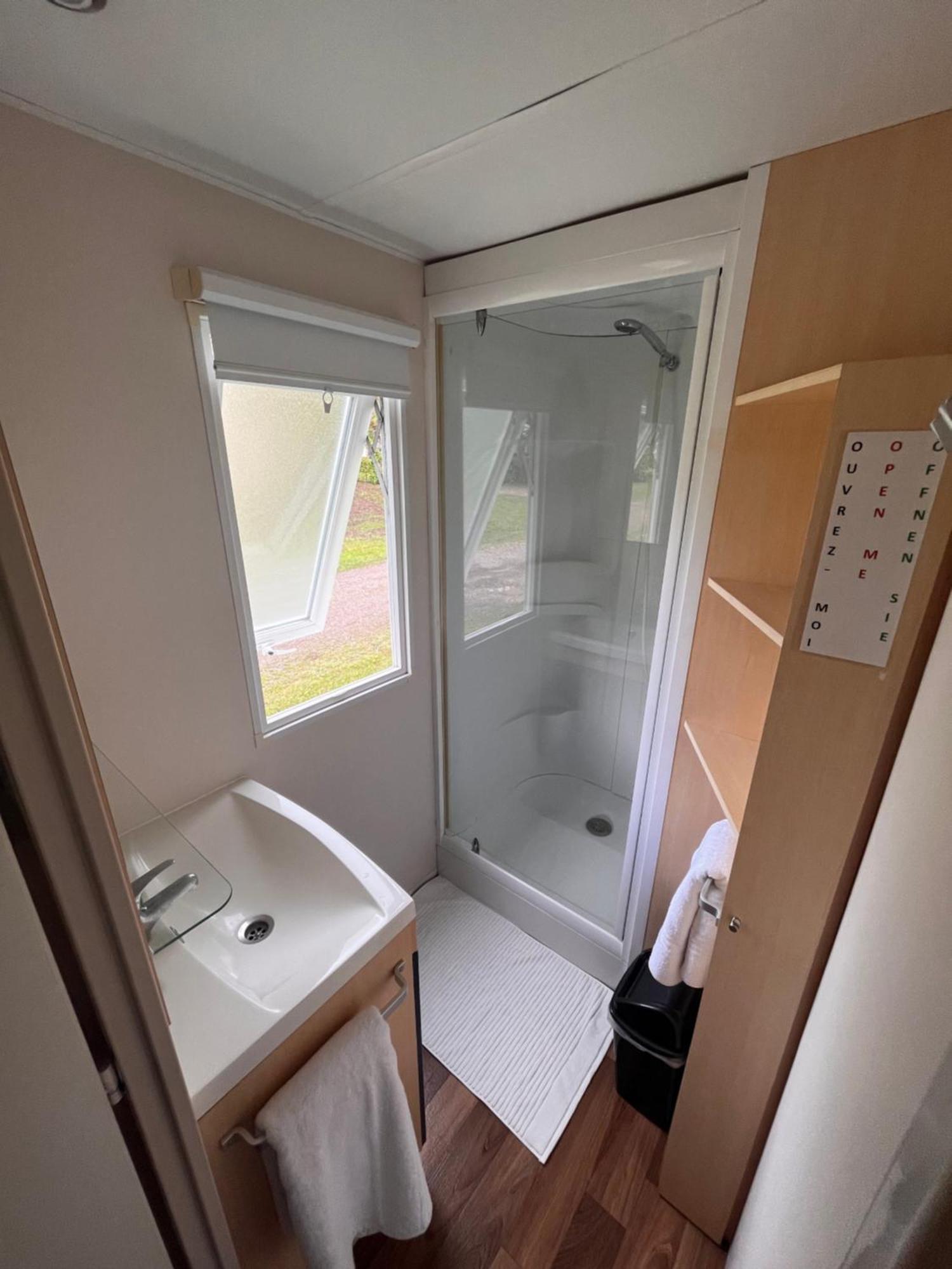Les Pinots D'Alsace - 3 Bungalows Climatises Avec Tv - Proche Europa Park Boofzheim Cameră foto